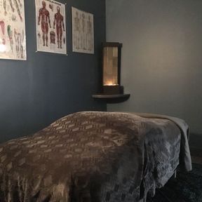 massage bed